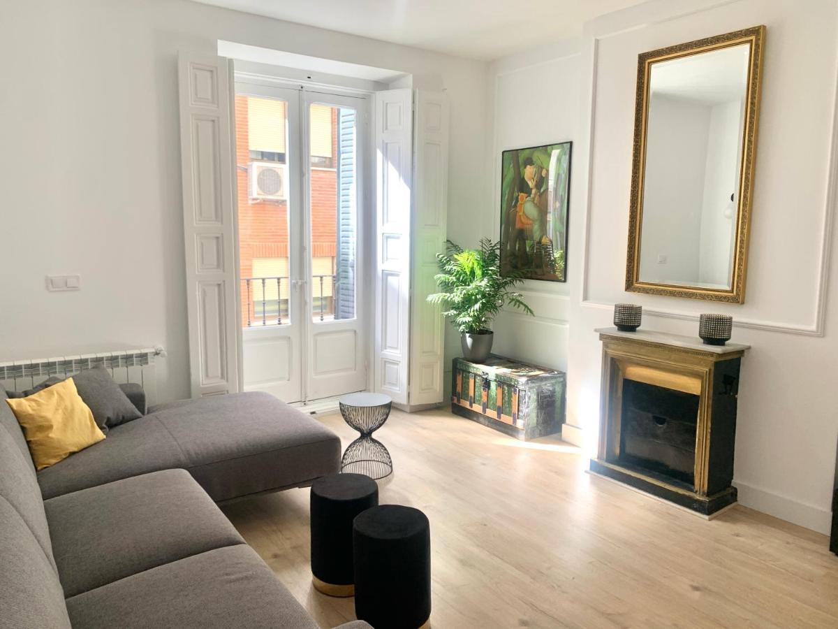 Apartament Piso Recien Reformado, Junto A Gran Via Madryt Zewnętrze zdjęcie