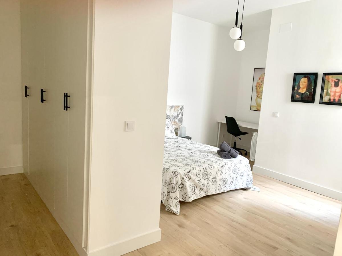 Apartament Piso Recien Reformado, Junto A Gran Via Madryt Zewnętrze zdjęcie