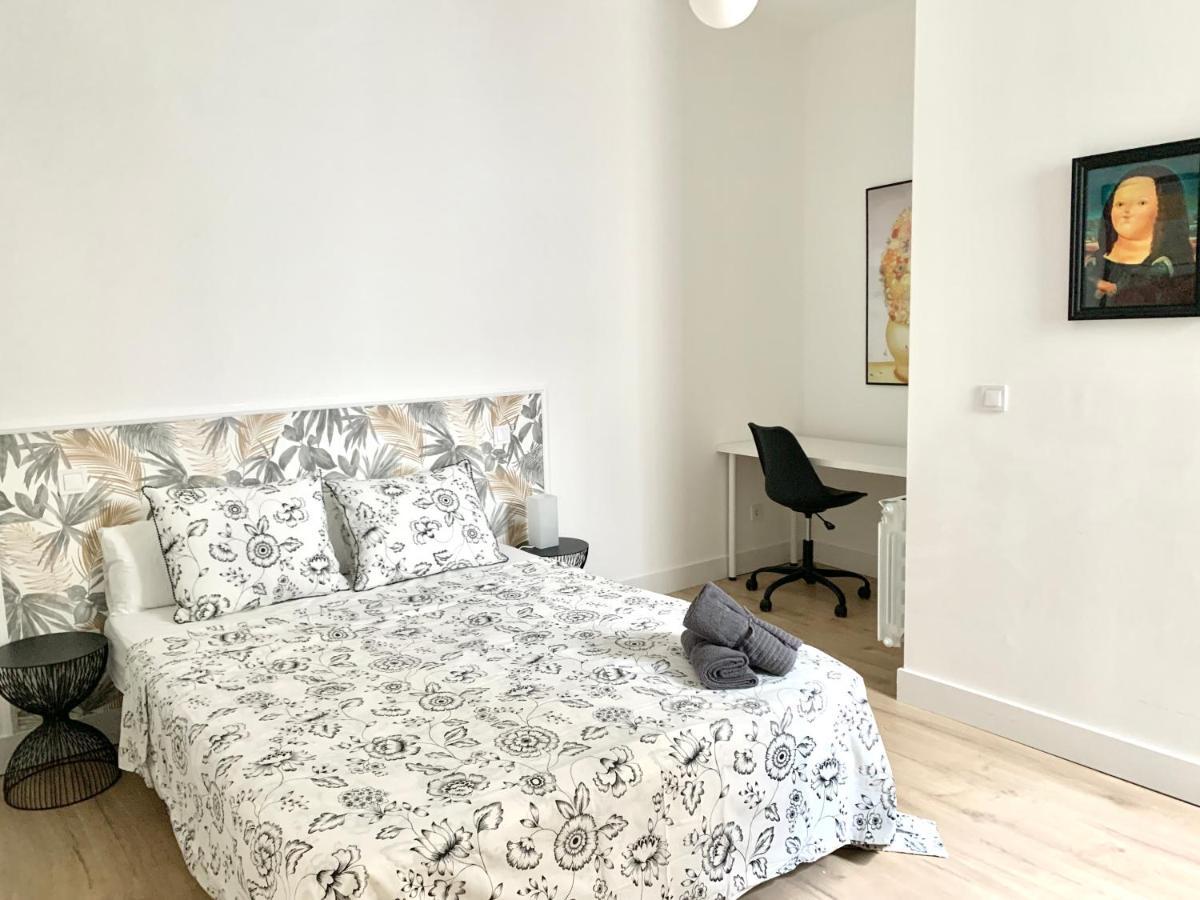 Apartament Piso Recien Reformado, Junto A Gran Via Madryt Zewnętrze zdjęcie